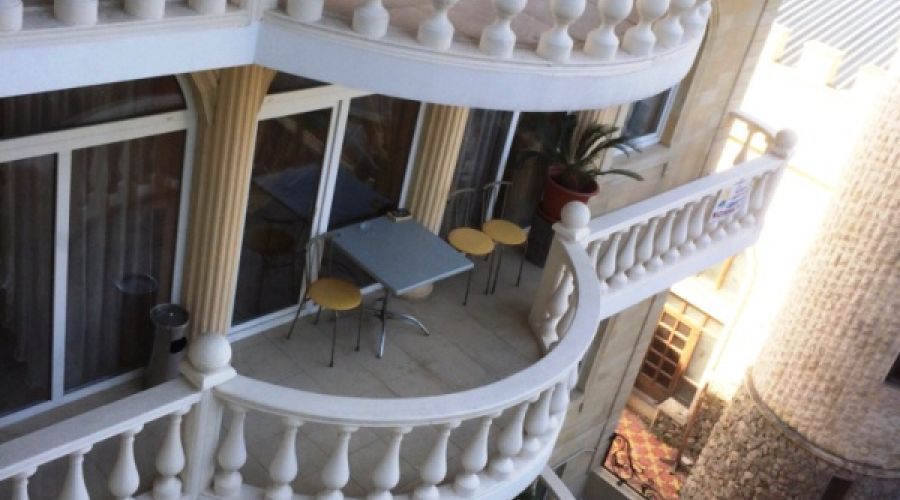 Люкс 4-местный 3-комнатный