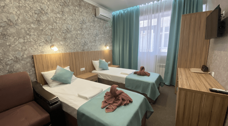 Люкс 4-местный 2-комнатный