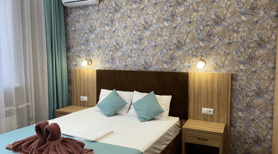 Люкс 4-местный 2-комнатный