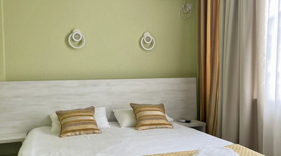 Стандартный 4-местный 2-комнатный