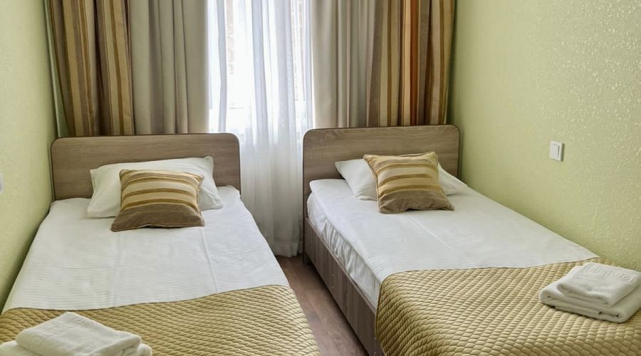 Стандартный 4-местный 2-комнатный