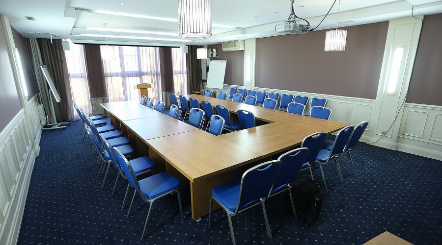 Конференц-зал Дубрава