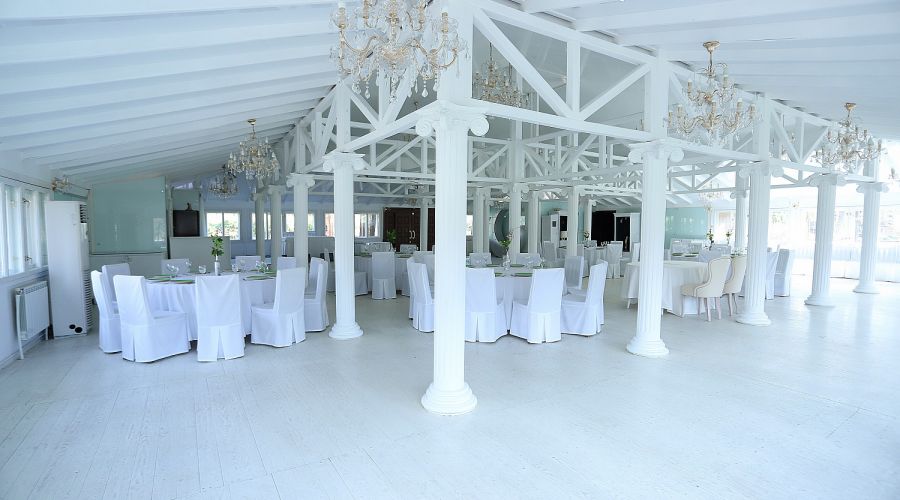 Конференц-зал Лесная терраса