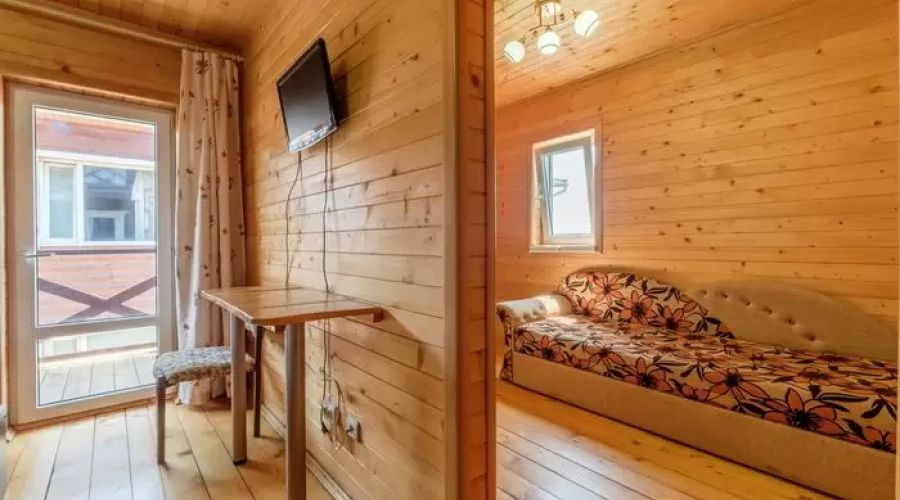 Стандартный 4-местный 2-комнатный