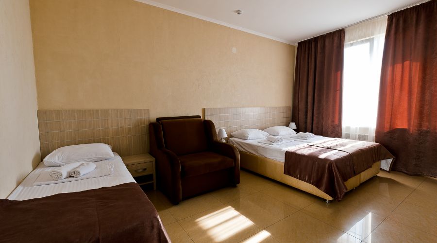 Люкс 3-местный