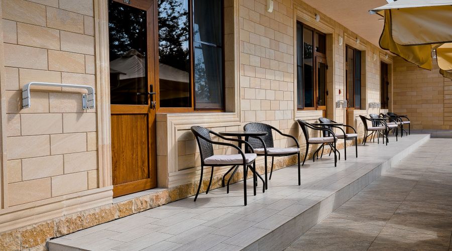 Люкс 2-местный (во двор) 1 эт