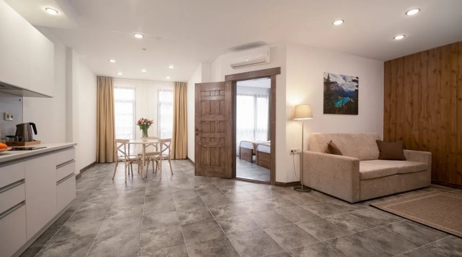 Улучшенный Улучшенные апартаменты без балкона 4 местные 