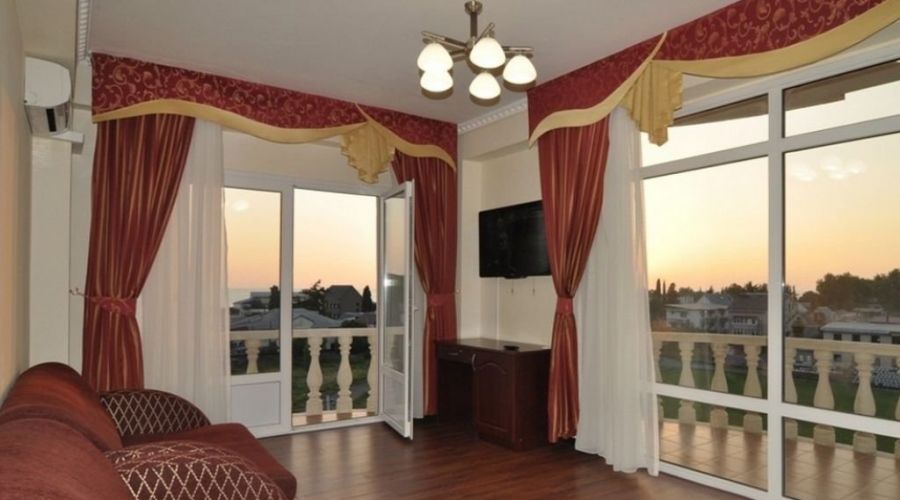 Люкс 5-местный 2 комн корпус 1 