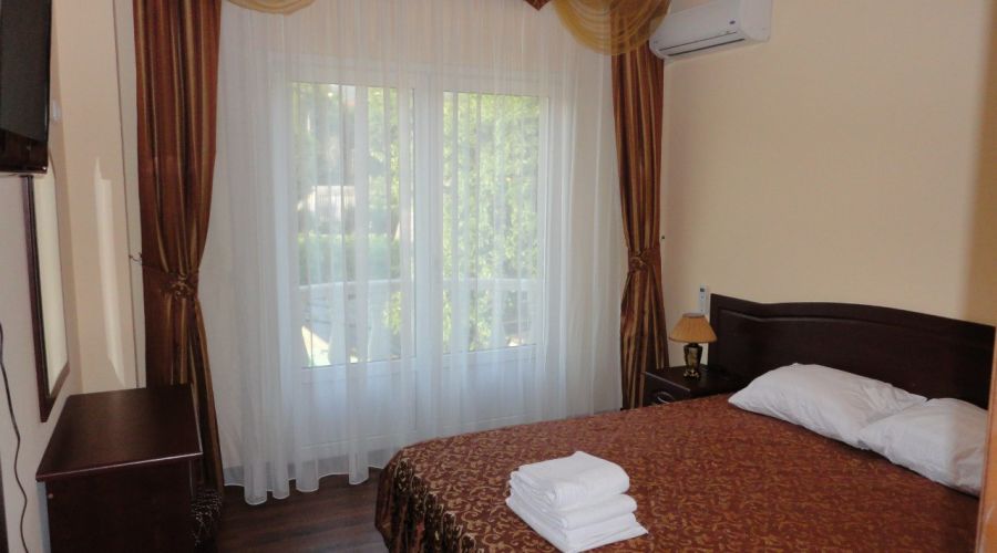 Люкс 5-местный 2 комн корпус 1 