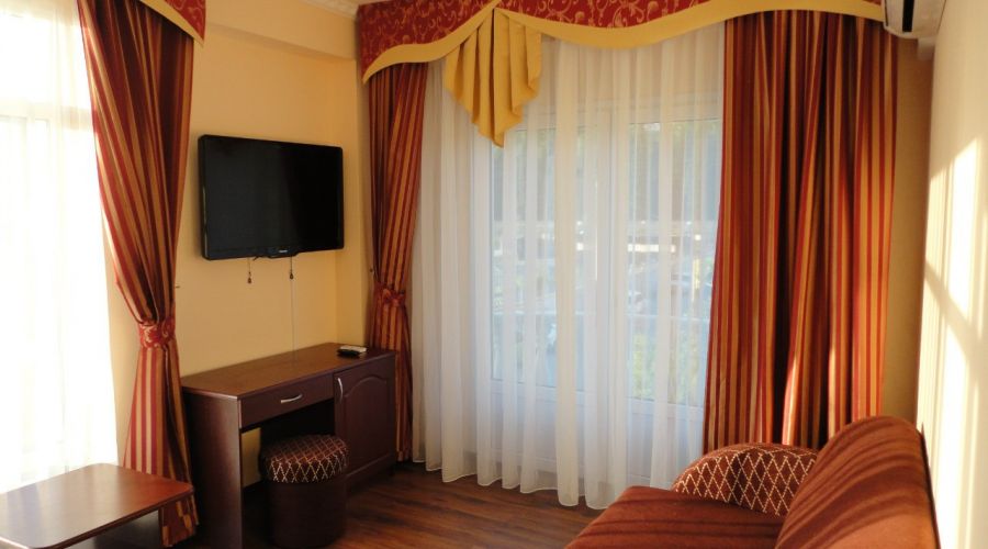 Люкс 5-местный 2 комн корпус 1 