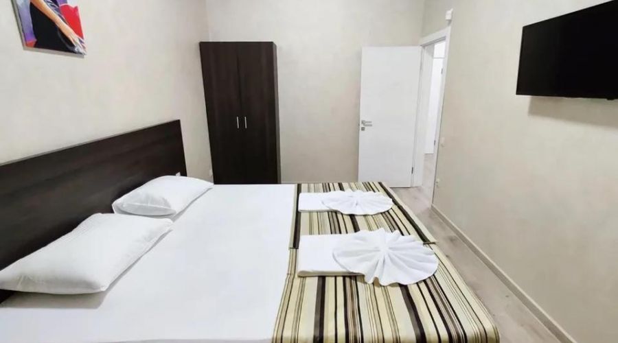 Люкс 4-местный 2-комн.