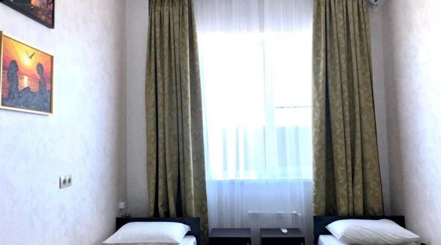 Люкс 4-местный 2-комн.