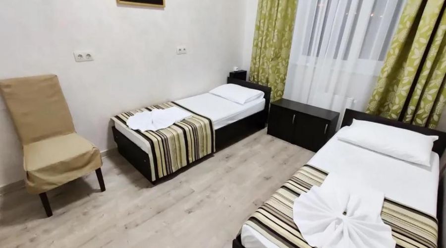 Люкс 4-местный 2-комн.