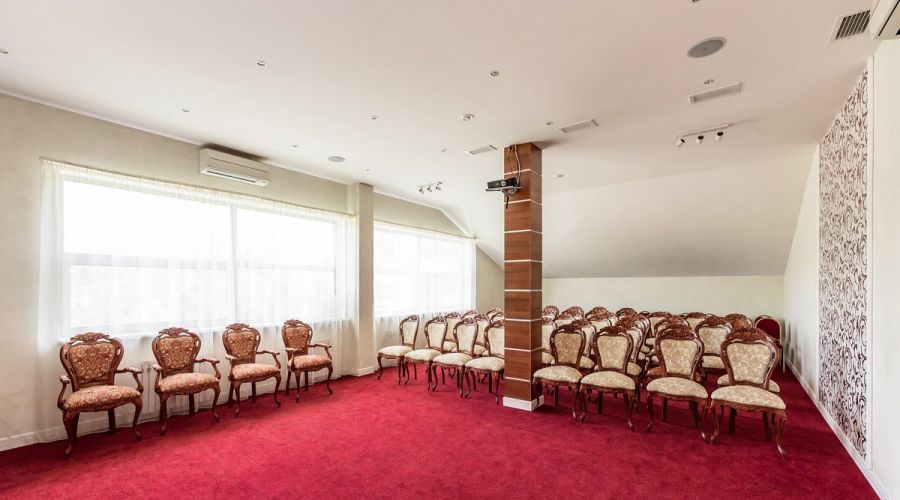 Конференц-зал