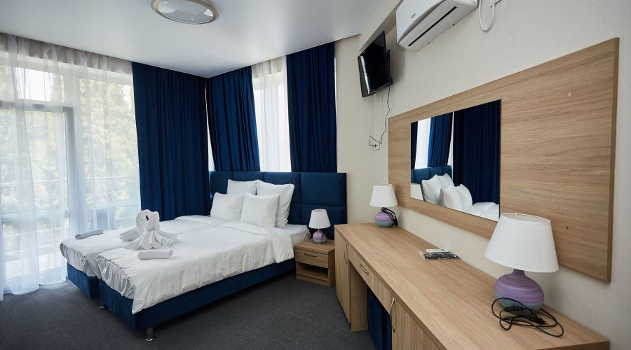 Люкс 3-местный 1-комнатный