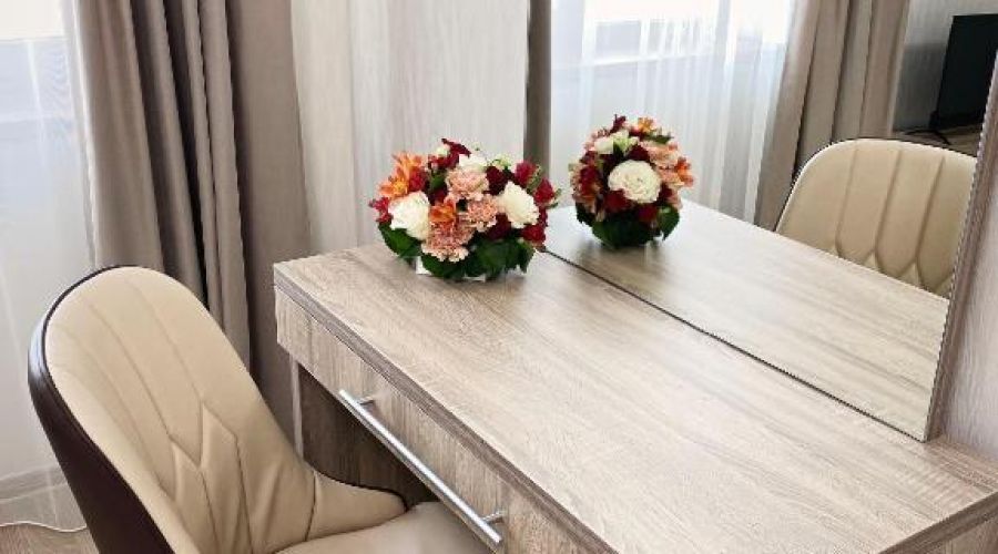 Люкс 4-местный 2-комнатный с джакузи