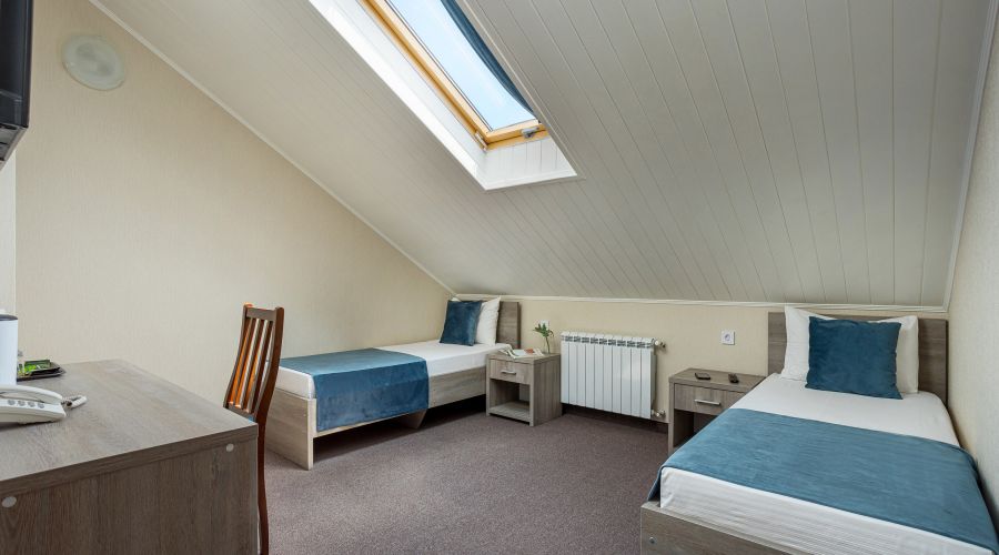 Семейный 5 местный 2 комнатный 