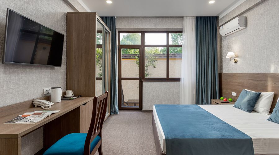 Комфорт 3 местный с патио 