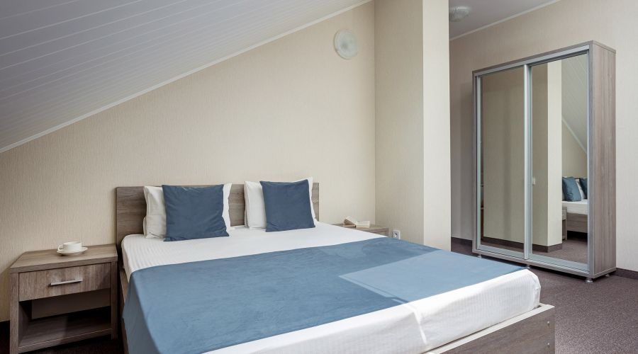 Семейный 5 местный 2 комнатный 