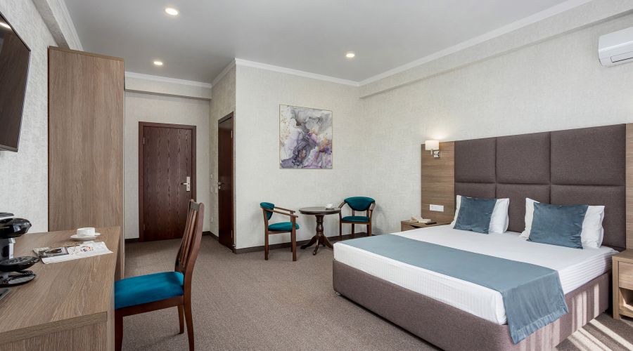 Люкс 2 местный с балконам 