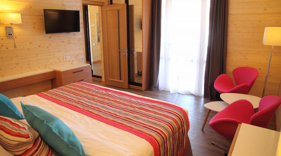 Апартаменты 4-местные 2-комнатные (с двумя спальнями)