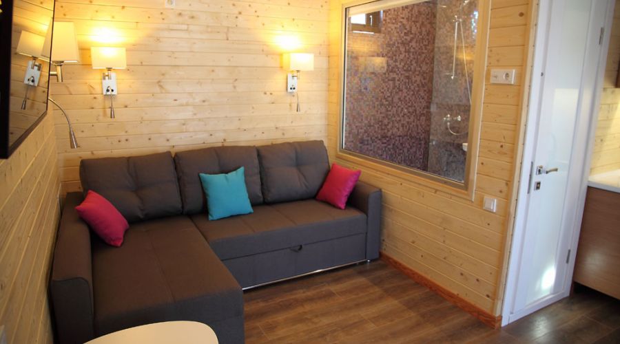 Апартаменты 4-местные 2-комнатные (с двумя спальнями)