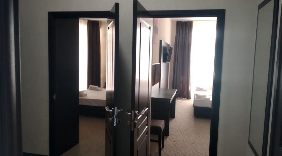 Студия 4-местный 2-комнатный