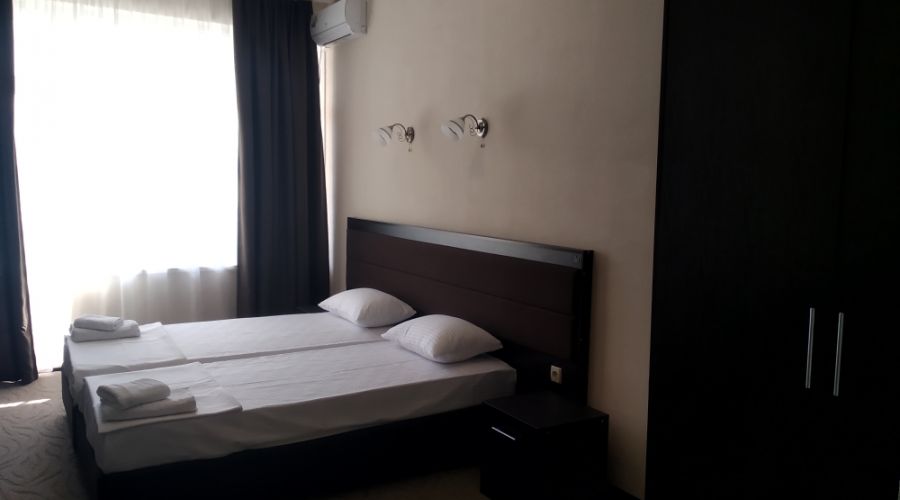 Студия 4-местный 2-комнатный