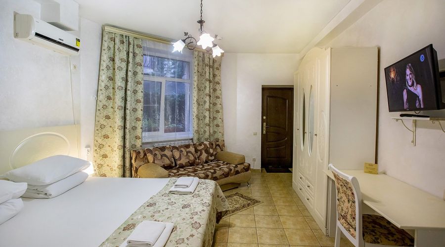 Апартаменты 4-местные с кухней 1 комнатные