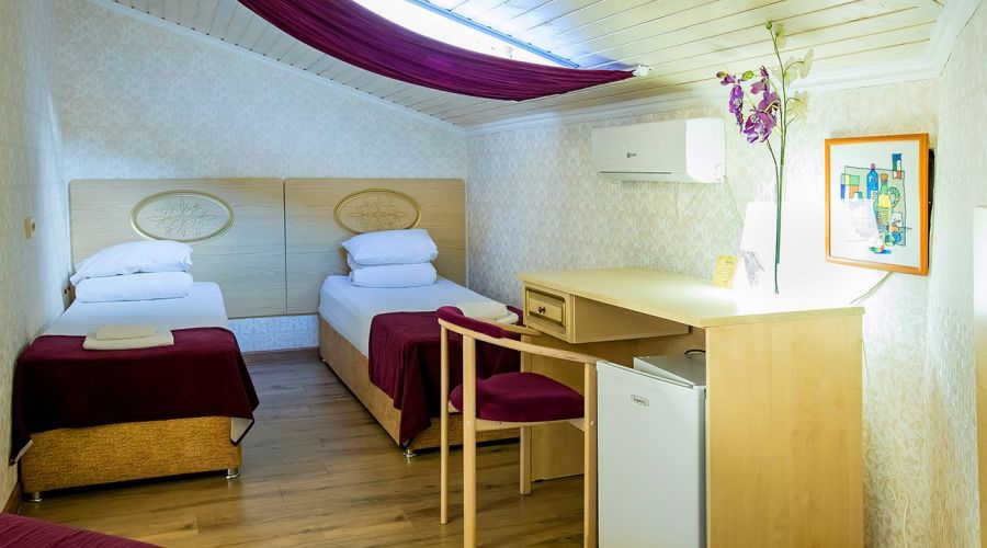 Семейный 4-местный Мансардный