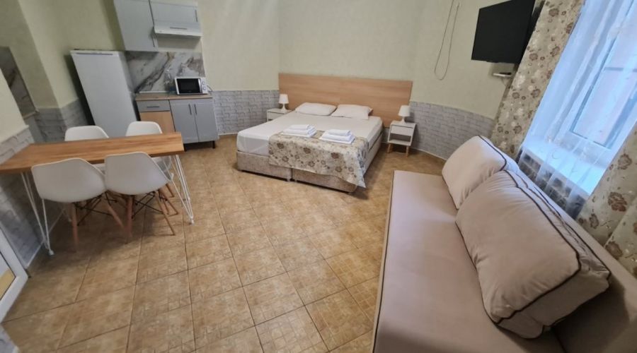 Апартаменты 4-местные семейные с кухней