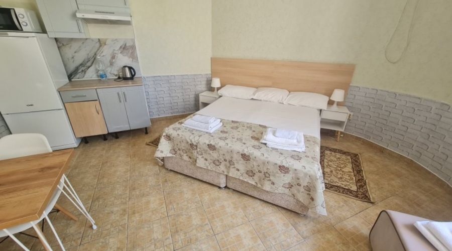 Апартаменты 4-местные семейные с кухней