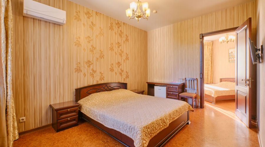 Люкс 4 местный 2х-комнатный с балконом