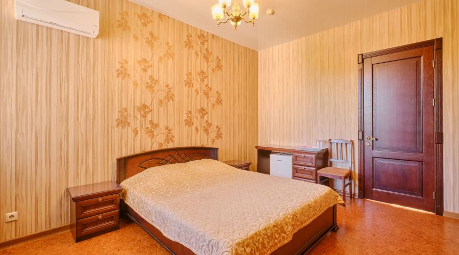 Люкс 3 местный 2х-комнатный  с балконом