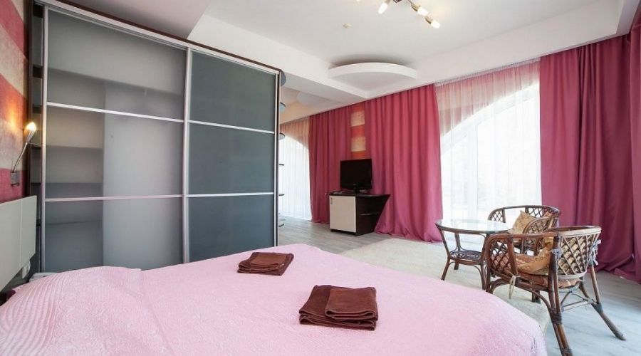 Люкс 2-местный Red без балкона