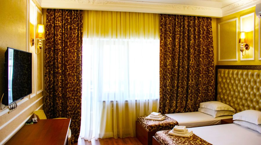 Люкс 4-местный 1-комнатный