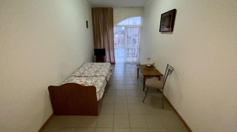 Стандарт Стандартный 3 местный,  с совмещенными удобствами