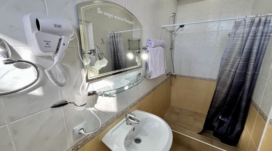 Улучшенный 2-местный 2-комнатный TWIN