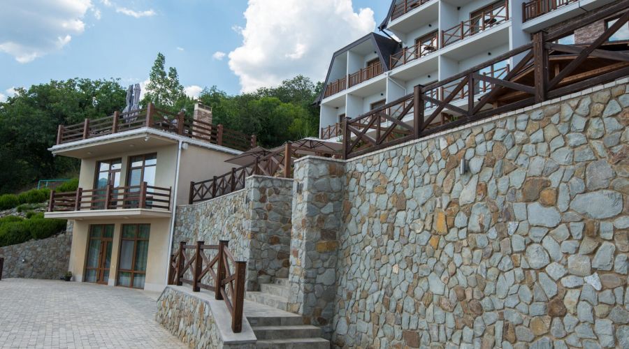 Коттедж 4-местный