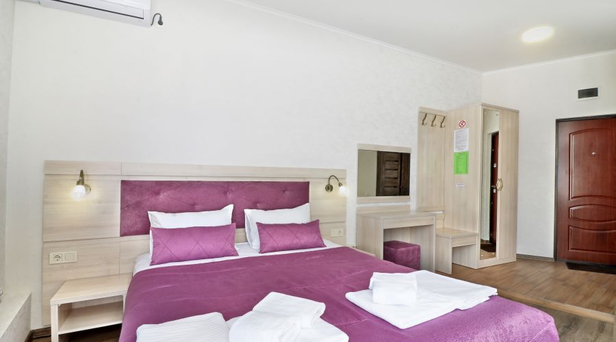 Апартаменты 2 студия 3-местные