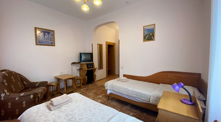 Стандарт 2 местный с балконом 