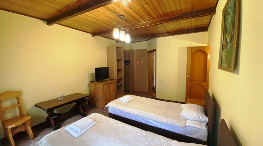 Стандарт 2 местный с балконом 