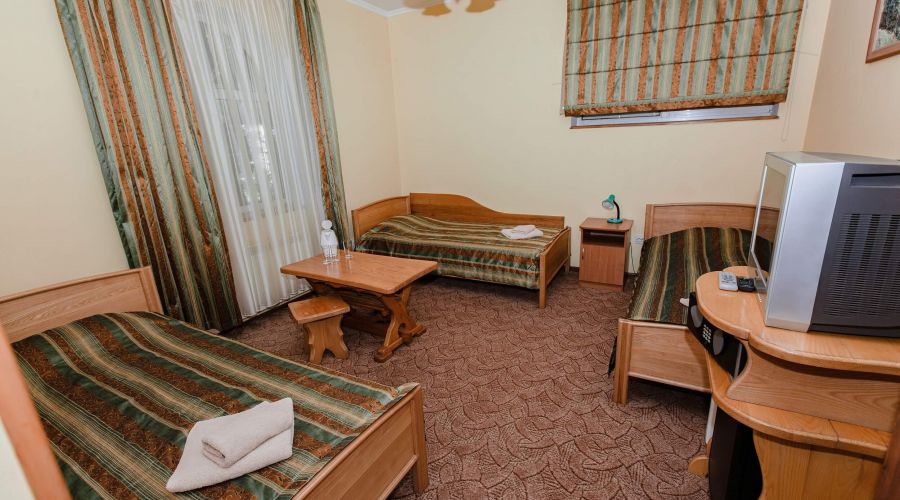 Стандарт 3 местный б/б 1 этаж 