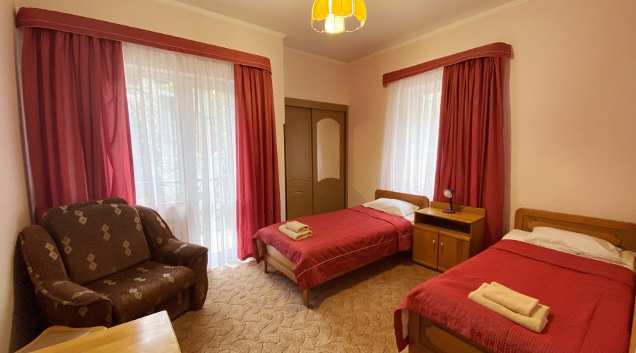 Стандарт 2 местный с балконом 