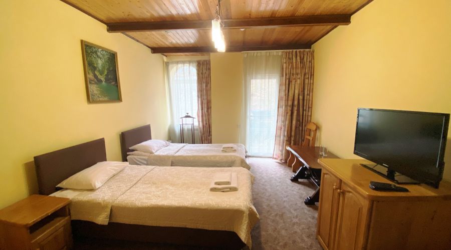 Стандарт 2 местный с балконом 