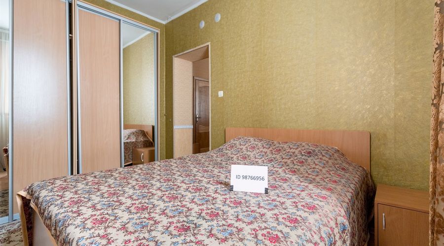 Семейный 2 комнатный 1 этаж