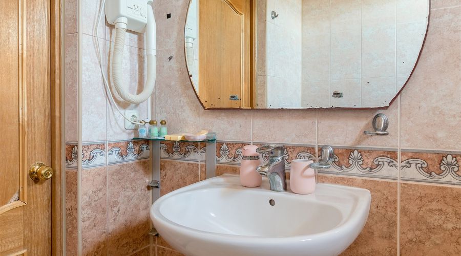 Семейный 6 местный 2 комнатный 3 этаж