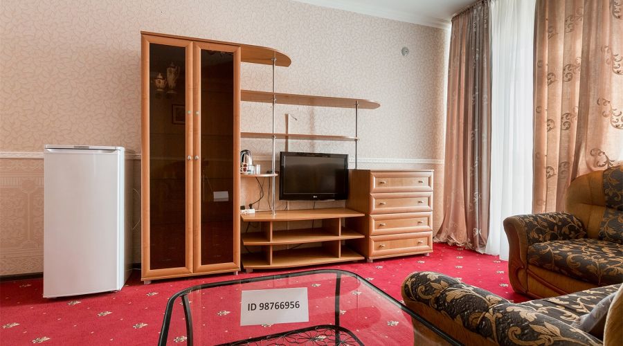 Семейный 6 местный 2 комнатный 3 этаж