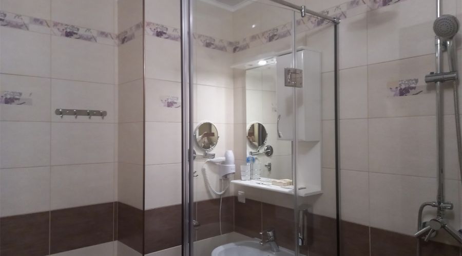 Комфорт Плюс 2-местный 1-комнатный с видом на море 2 этаж