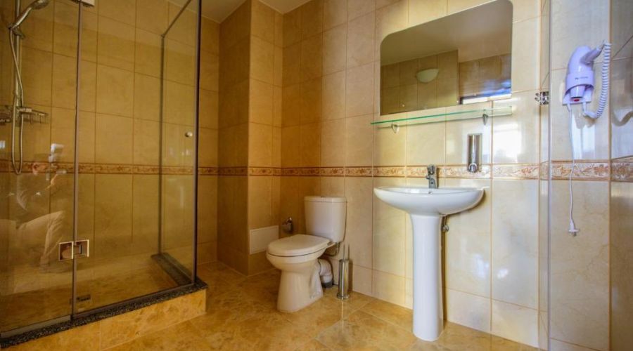 Улучшенный Люкс 2-местный 2-комнатный с террасой